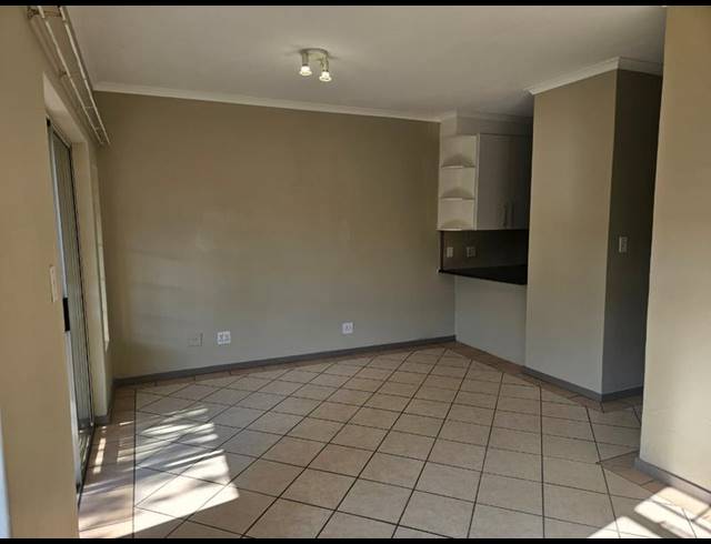 2 BEDROOM PROPERTY TO RENT IN MONAVONI